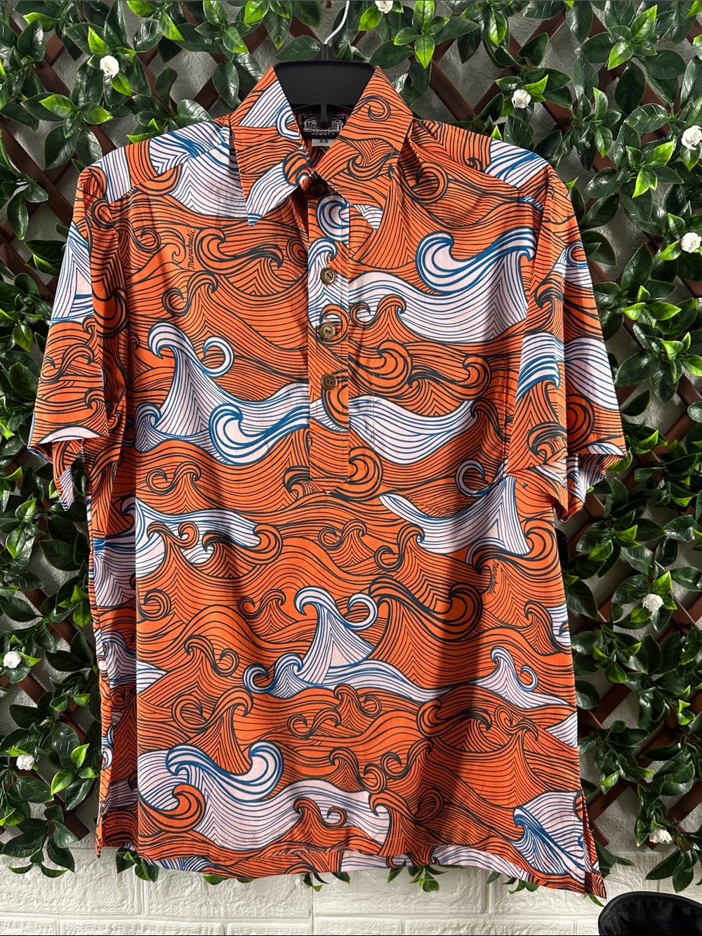 Men's Orange Wave-Print Short Sleeve Shirt